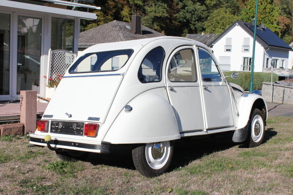 2CV Nummer 3 ist fertig!